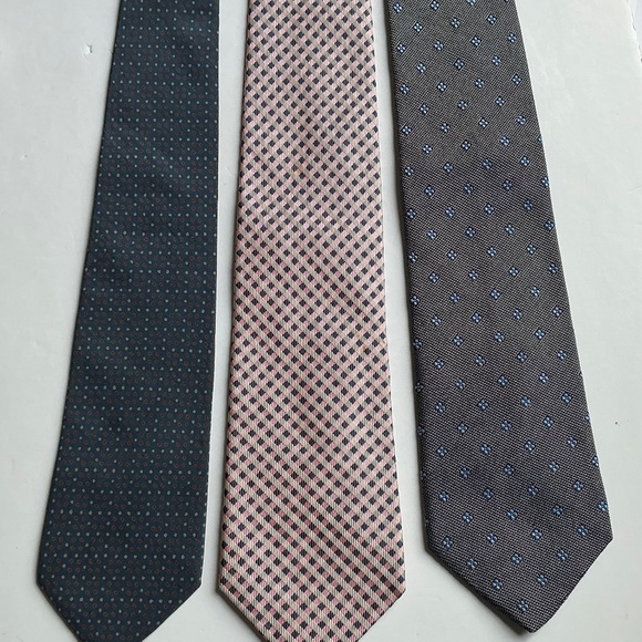 Holt Renfrew lot of 3 all silk ties Made in Italy 🇮🇹 - Picture 5 of 7
